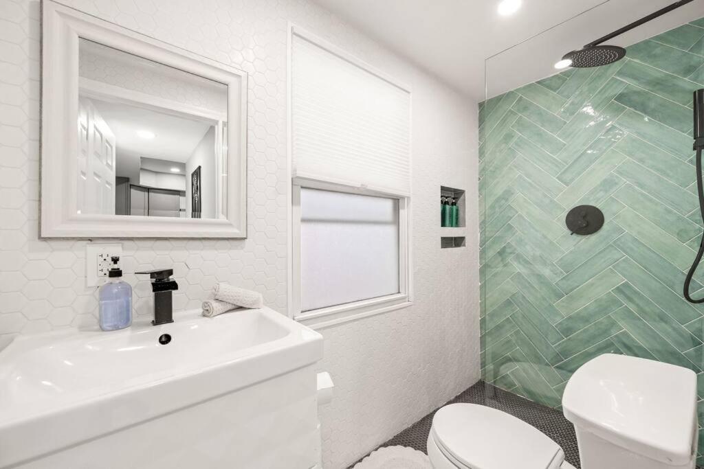New! Cozy Apt In Center City! Filadelfia Exterior foto